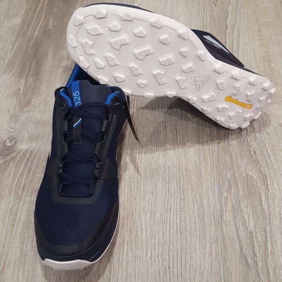 LAST ONE Adidas Gore-tex trail running shoes - Picture 4 of 4